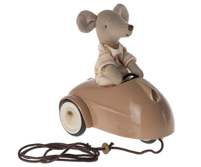 Heirloom Toys | Mouse Car- Dark Powder | Maileg