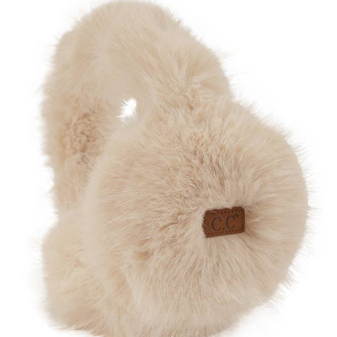 faux fur earmuff in beige color