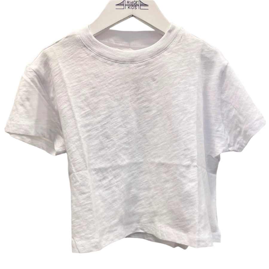 plain what tee shirt that hits at the waist. 