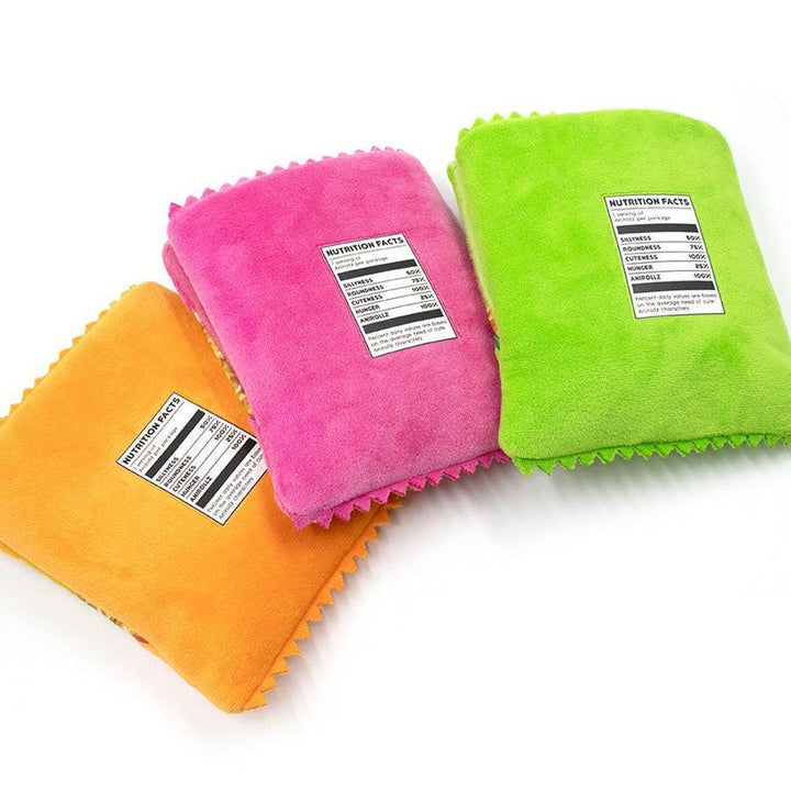 this is a picture of the backs of the ramen packaging. the nutritional facts. 