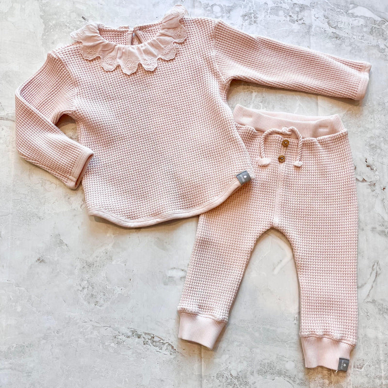 Baby Girl Set | Waffle w. Ruffle- light pink | Snug