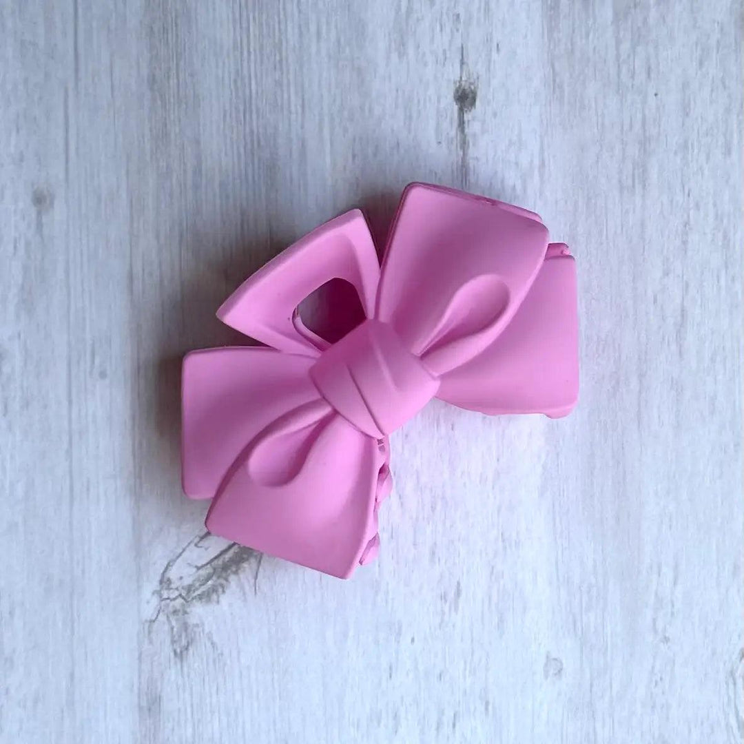 Coquette Claw Clip Liliac Pink from Iconic Mi