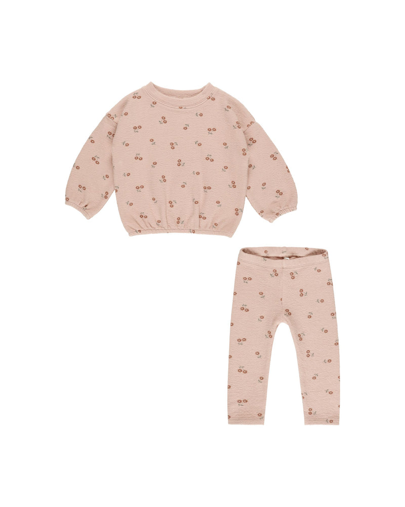 pink spongey knit set. great fit in the top and leggings. super soft and dusty rose color with tiny flowers all over it