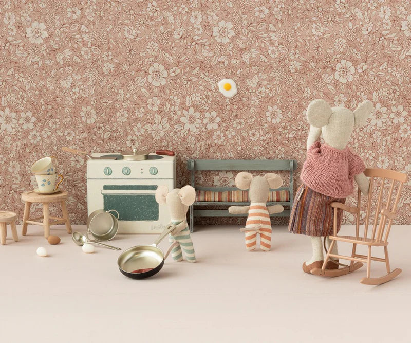Heirloom Toys | Cooking Set- Mouse | Maileg