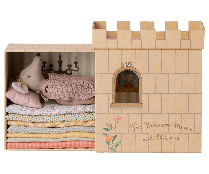 Heirloom Doll Playset | Princess and the Pea - Big Sister | Maileg - The Ridge Kids