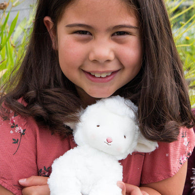 Heirloom Plush |Kiddo the Lamb | Bunnies by the Bay - The Ridge Kids