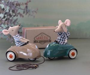 Heirloom Toy | Mouse Car- Brown | Maileg - The Ridge Kids