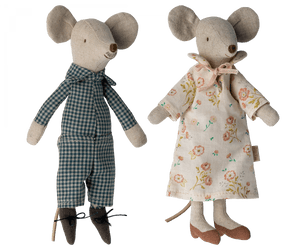 Heirloom Toys | Grandma and Grandpa Mice in Cigarbox | Maileg - The Ridge Kids