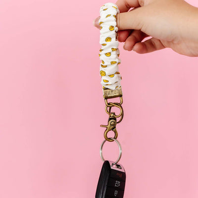 Keychains | No Worries Keychain | Shop ANDi - The Ridge Kids